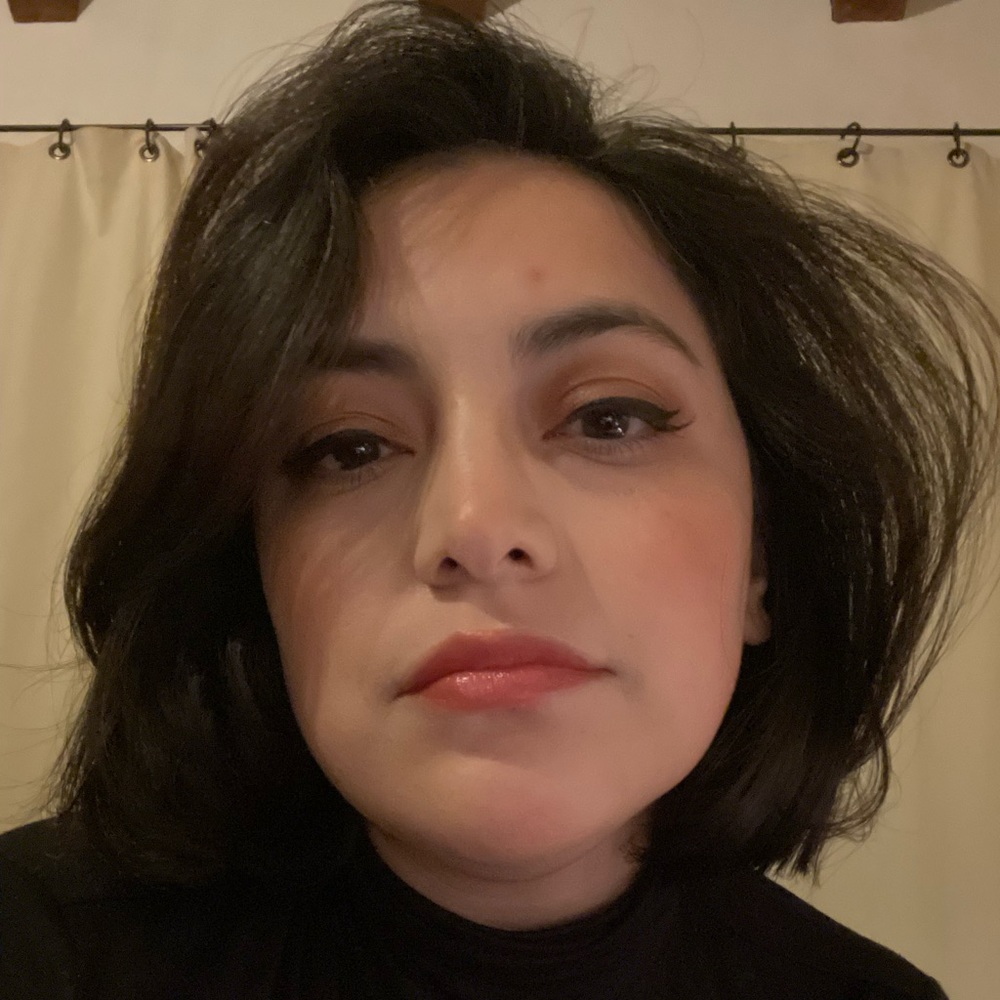 Meet your Posher, Apryl